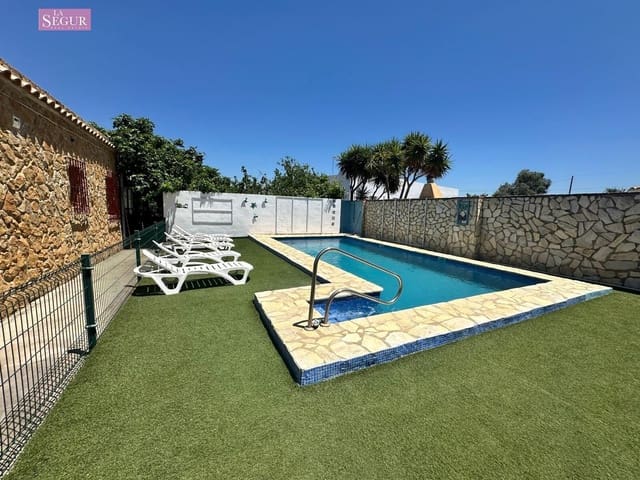 7 soveværelse Villa til salg i Conil de la Frontera med swimmingpool garage - € 560.000 (Ref: 9020801)