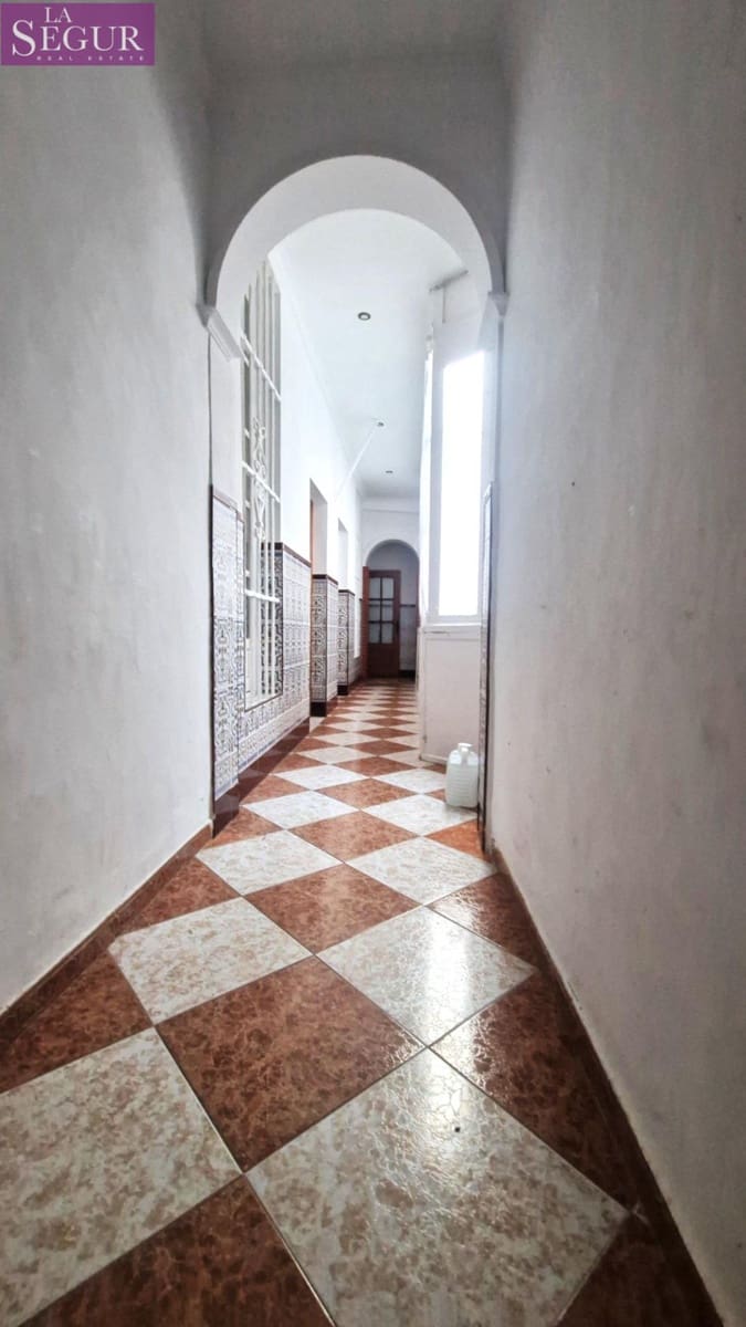 2 quarto Apartamento para venda em Cadis cidade - 210 000 € (Ref: 9048648)