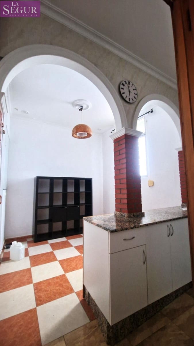 2 quarto Apartamento para venda em Cadis cidade - 210 000 € (Ref: 9048648)
