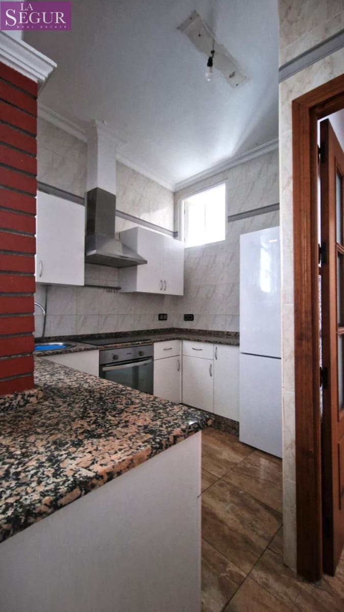 2 quarto Apartamento para venda em Cadis cidade - 210 000 € (Ref: 9048648)