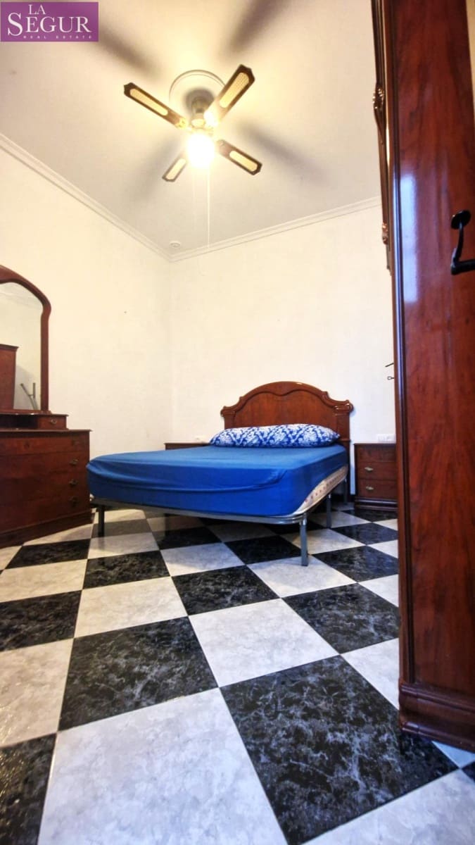 2 quarto Apartamento para venda em Cadis cidade - 210 000 € (Ref: 9048648)