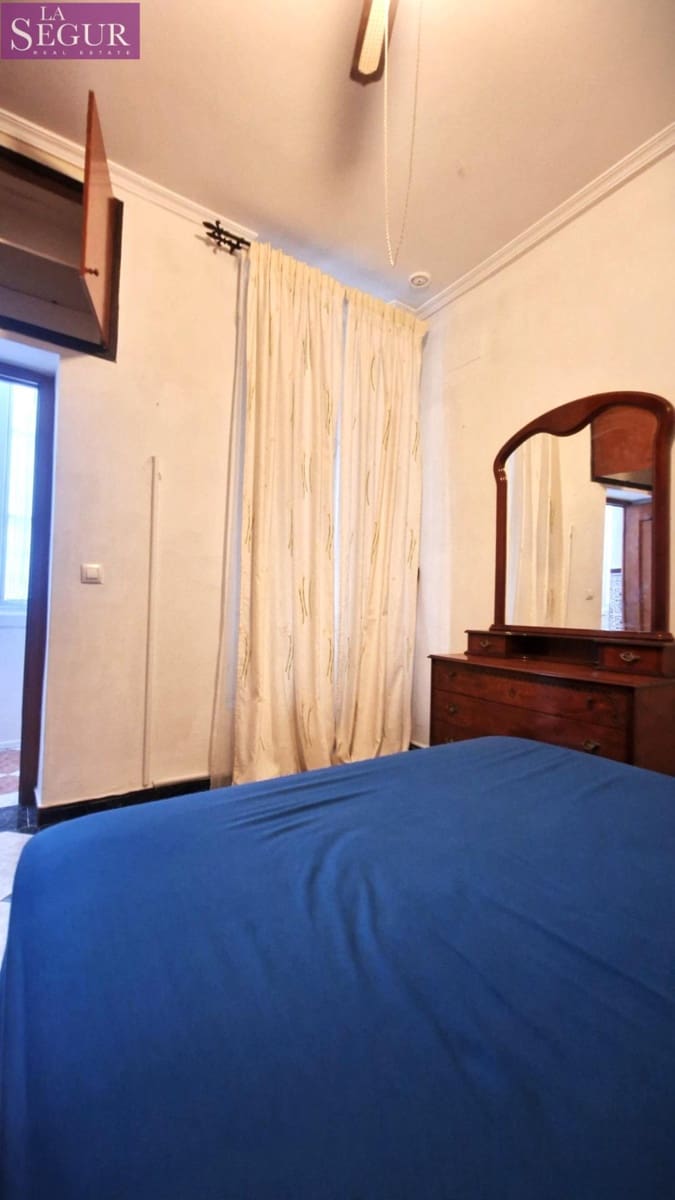 2 quarto Apartamento para venda em Cadis cidade - 210 000 € (Ref: 9048648)