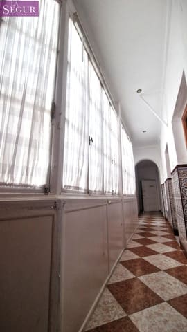 2 soverom Leilighet til salgs i Cádiz by - € 210 000 (Ref: 9048648)