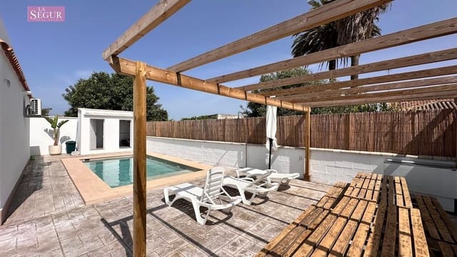 2 chambre Finca/Maison de Campagne à vendre à Conil de la Frontera avec piscine - 380 000 € (Ref: 9065090)