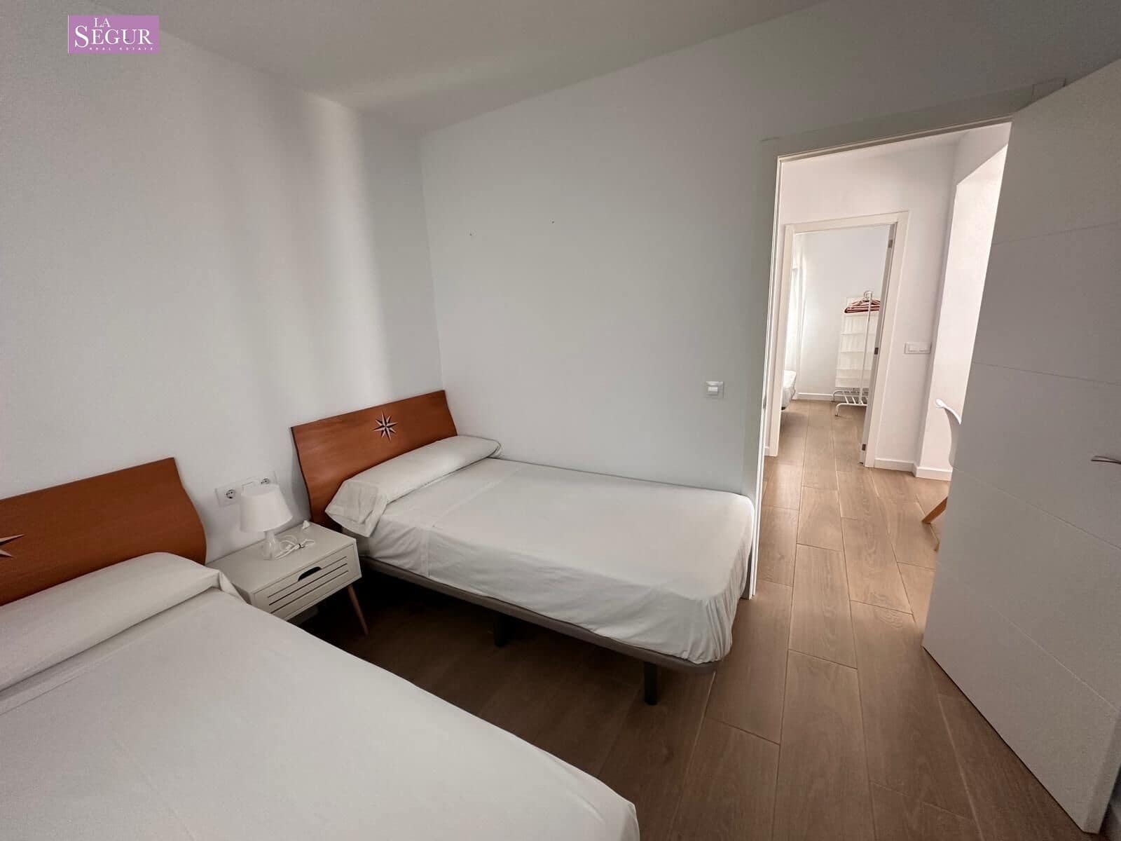 2 soveværelse Finca/Landehus til salg i Conil de la Frontera med swimmingpool - € 380.000 (Ref: 9065090)