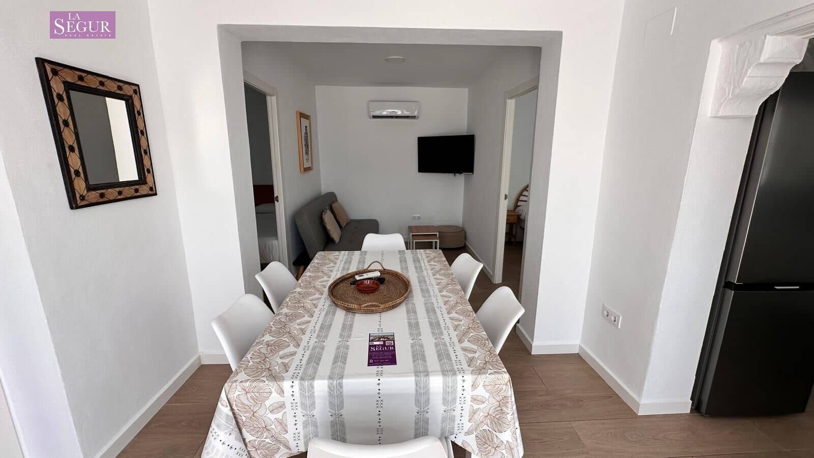 2 soveværelse Finca/Landehus til salg i Conil de la Frontera med swimmingpool - € 380.000 (Ref: 9065090)