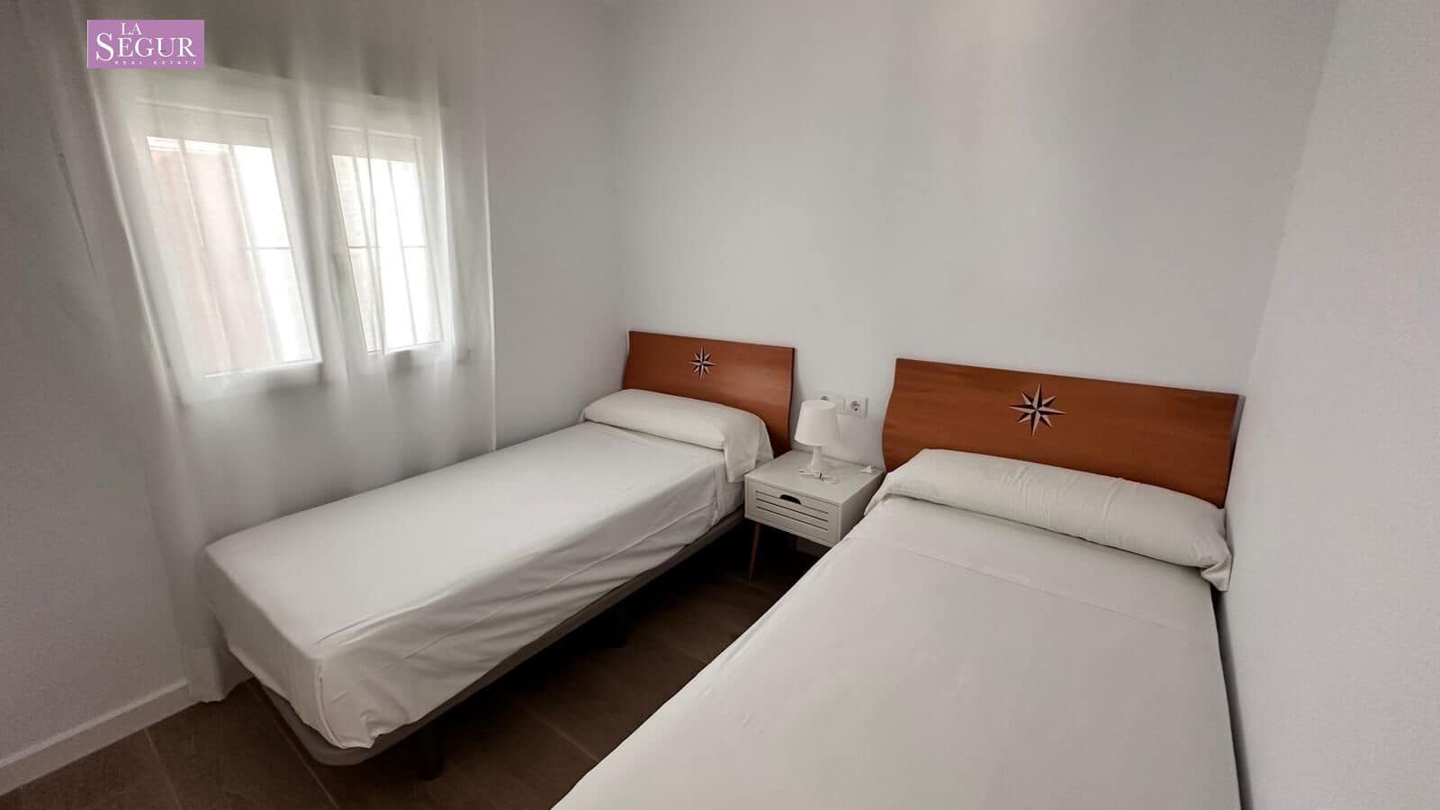 2 soveværelse Finca/Landehus til salg i Conil de la Frontera med swimmingpool - € 380.000 (Ref: 9065090)