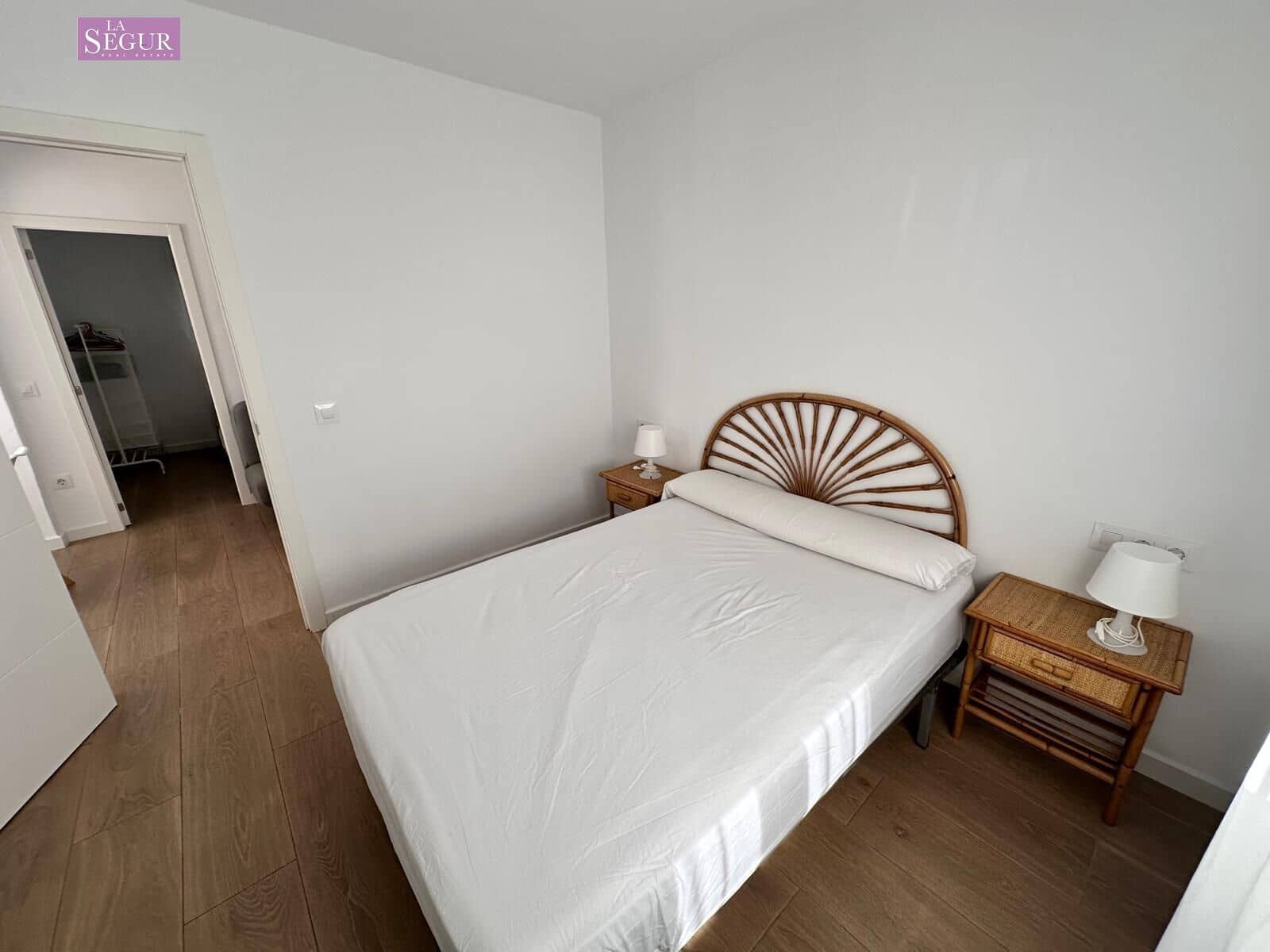 2 soveværelse Finca/Landehus til salg i Conil de la Frontera med swimmingpool - € 380.000 (Ref: 9065090)