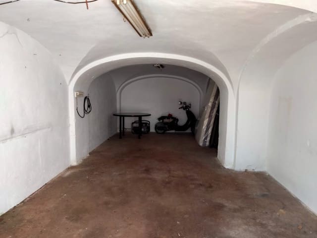 Erhverv til salg i Medina-Sidonia - € 350.000 (Ref: 9095155)