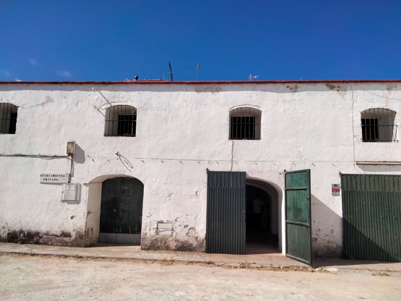Erhverv til salg i Medina-Sidonia - € 350.000 (Ref: 9095155)