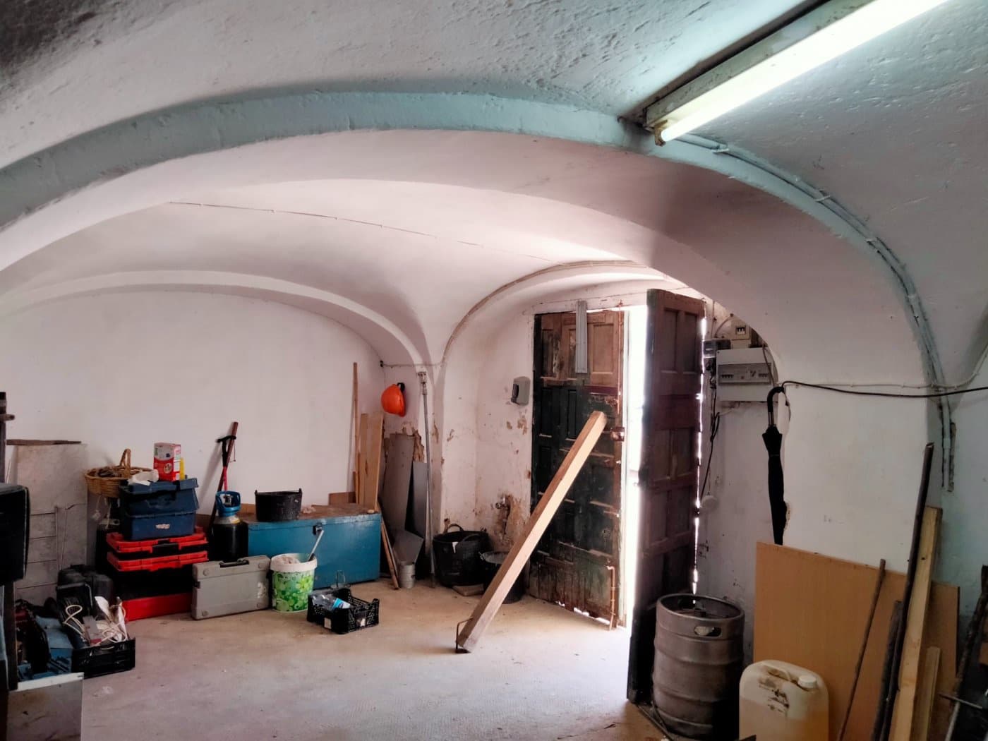 Erhverv til salg i Medina-Sidonia - € 350.000 (Ref: 9095155)