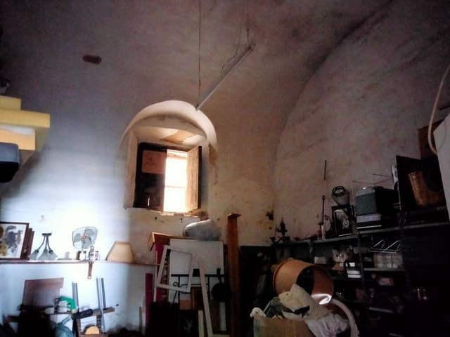 Erhverv til salg i Medina-Sidonia - € 350.000 (Ref: 9095155)