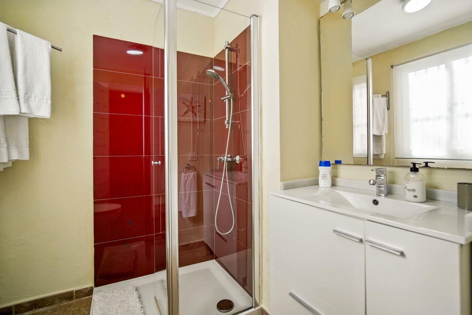 Casa de 4 habitaciones en Vejer de la Frontera en venta - 550.000 € (Ref: 9112227)