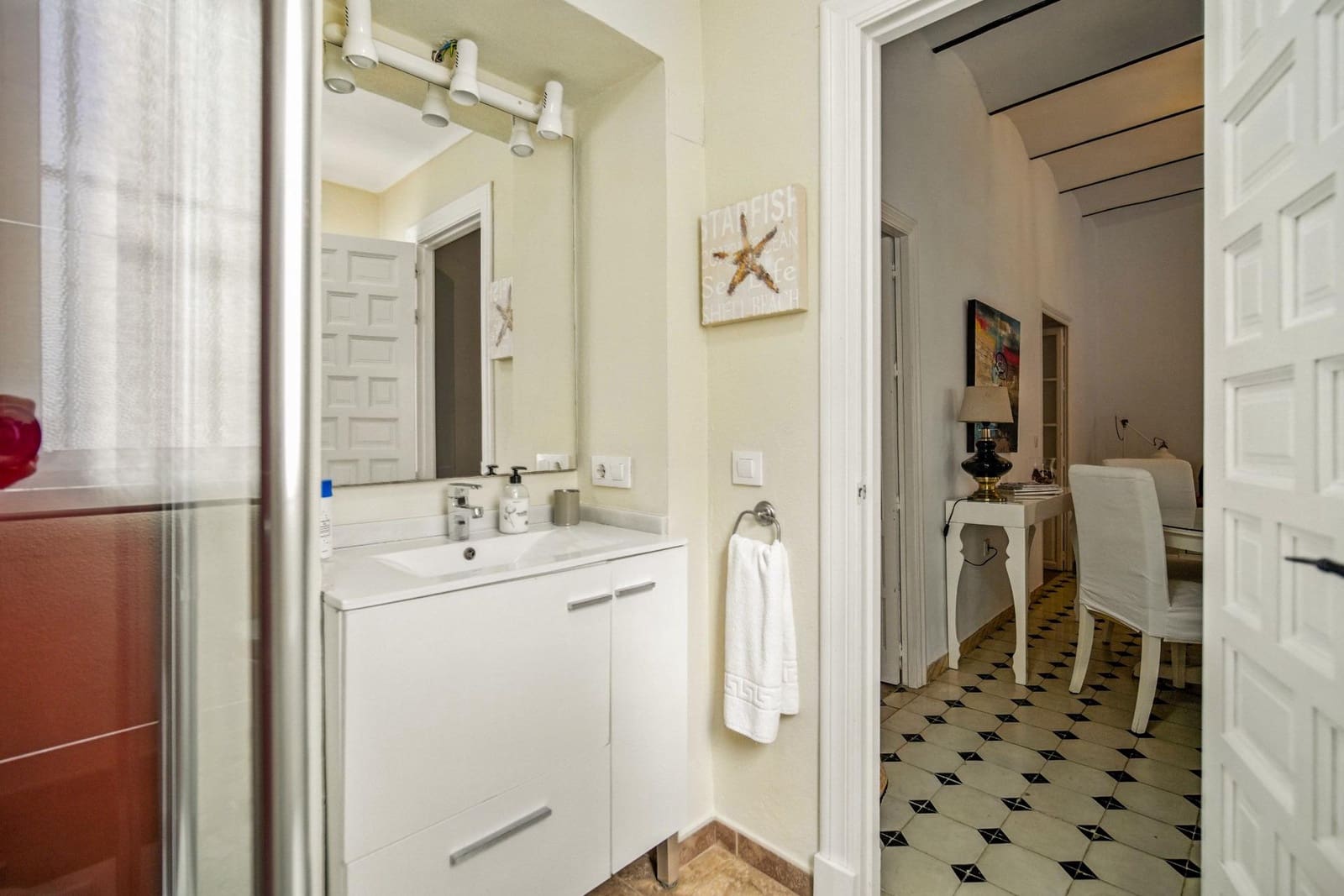 Casa de 4 habitaciones en Vejer de la Frontera en venta - 550.000 € (Ref: 9112227)