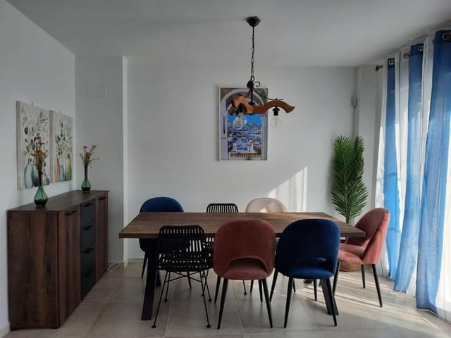 4 sovrum Radhus till salu i Vejer de la Frontera med garage - 370 000 € (Ref: 9128164)