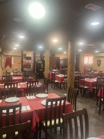 8 soveværelse Hotel til salg i Medina-Sidonia - € 750.000 (Ref: 9129628)