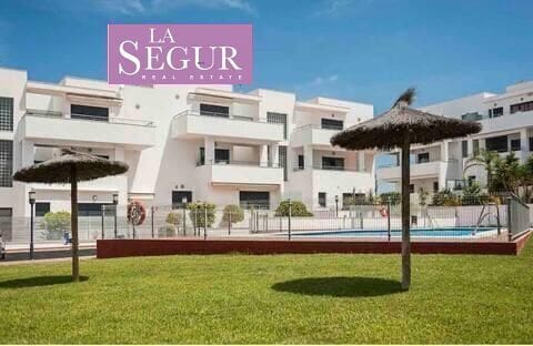 2 soveværelse Lejlighed til salg i Conil de la Frontera med swimmingpool garage - € 380.000 (Ref: 9169466)
