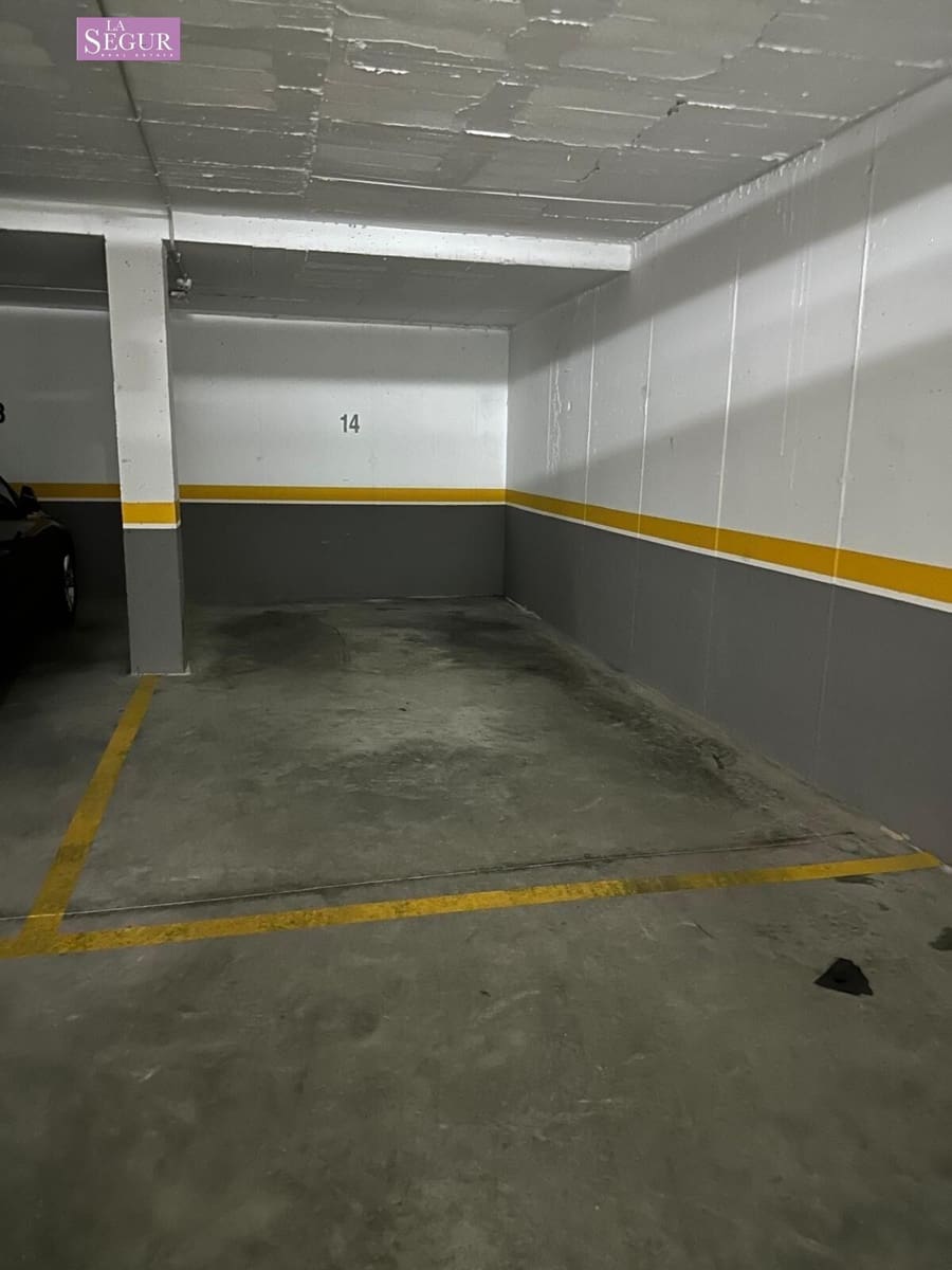 2 soveværelse Lejlighed til salg i Conil de la Frontera med swimmingpool garage - € 380.000 (Ref: 9169466)