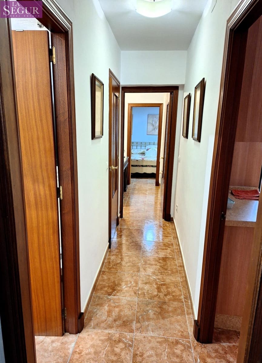 5 slaapkamer Huis te koop in Benalup met garage - € 170.000 (Ref: 9180917)