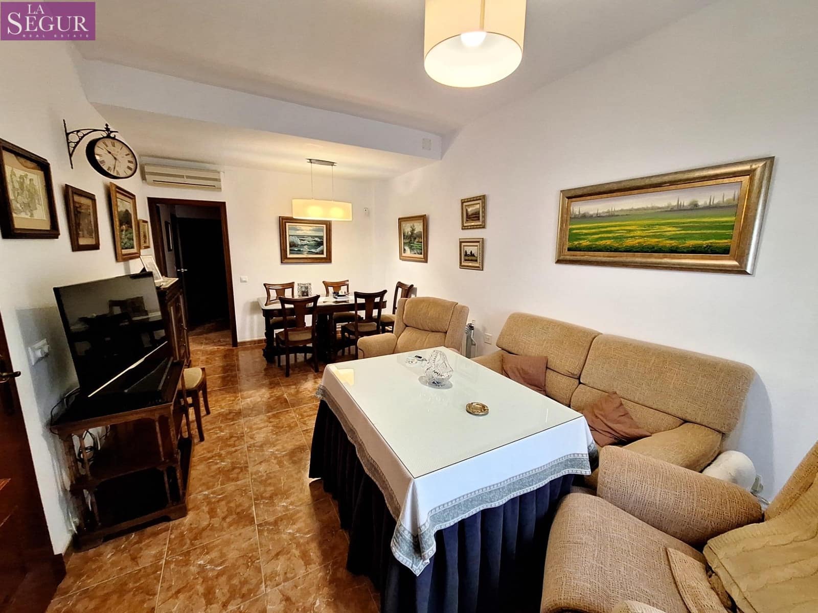 5 slaapkamer Huis te koop in Benalup met garage - € 170.000 (Ref: 9180917)