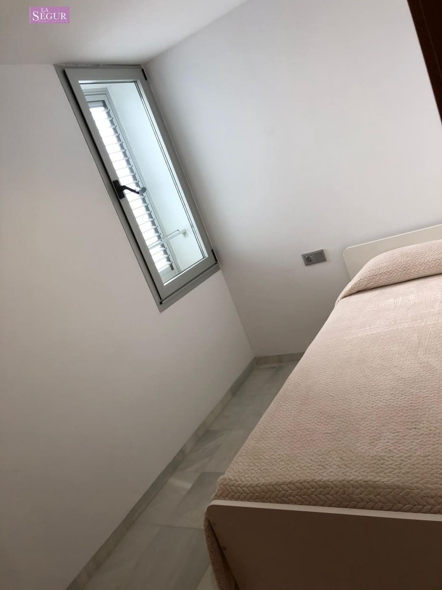 2 soveværelse Lejlighed til salg i Conil de la Frontera - € 225.500 (Ref: 9206737)