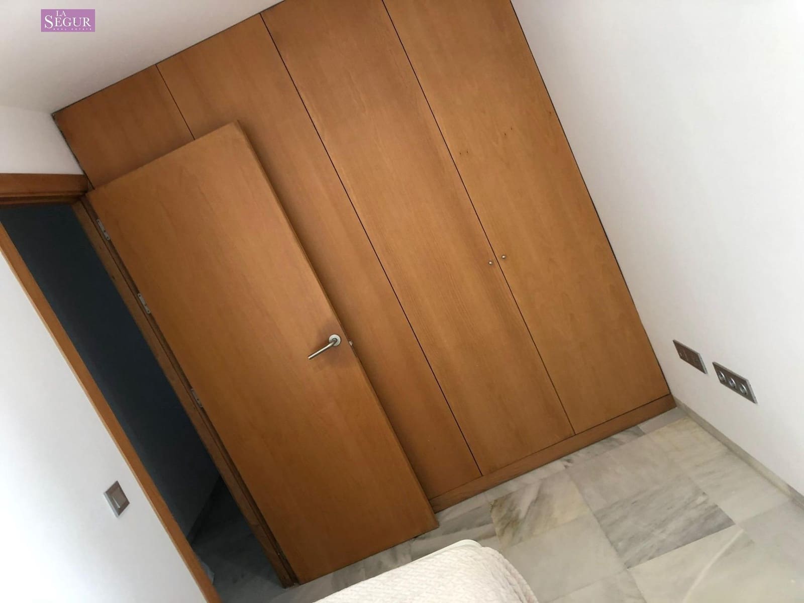 2 soveværelse Lejlighed til salg i Conil de la Frontera - € 225.500 (Ref: 9206737)