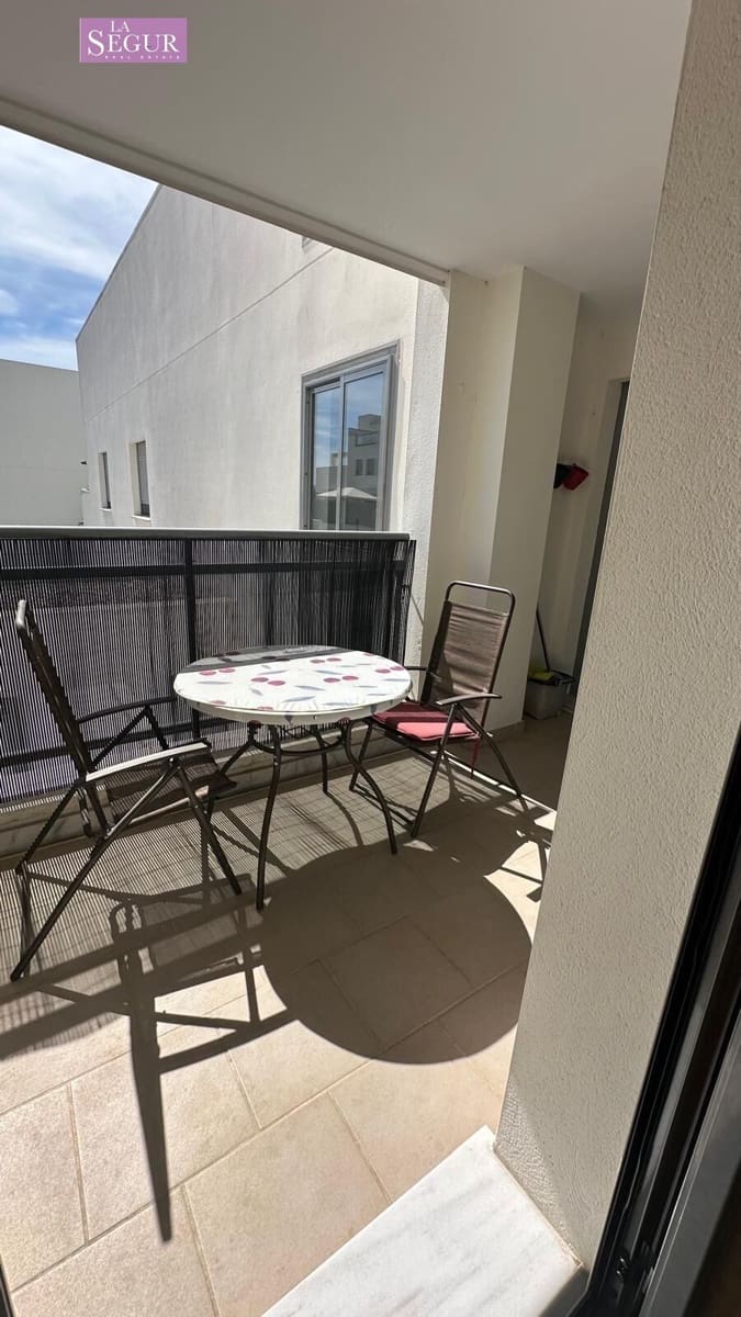 2 soverom Leilighet til salgs i Conil de la Frontera med svømmebasseng garasje - € 285 000 (Ref: 9228804)