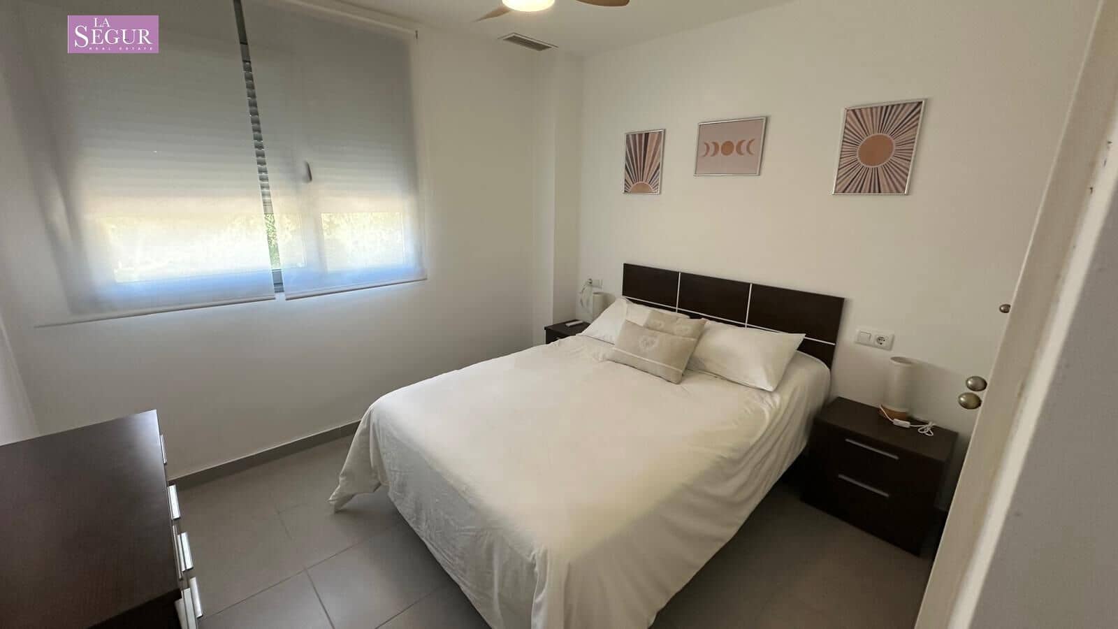 2 soverom Leilighet til salgs i Conil de la Frontera med svømmebasseng garasje - € 285 000 (Ref: 9228804)