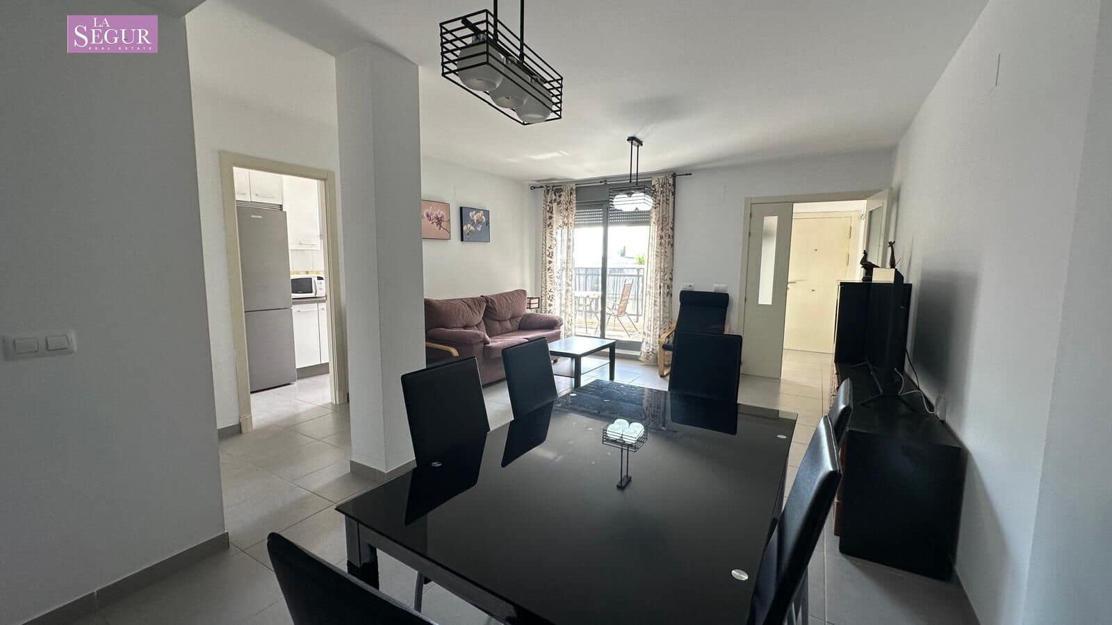 2 soverom Leilighet til salgs i Conil de la Frontera med svømmebasseng garasje - € 285 000 (Ref: 9228804)