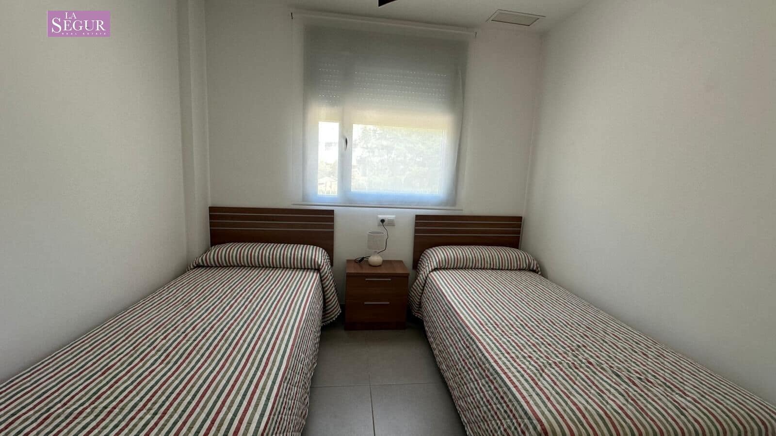 2 soverom Leilighet til salgs i Conil de la Frontera med svømmebasseng garasje - € 285 000 (Ref: 9228804)