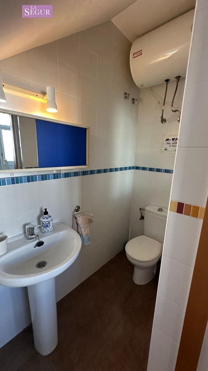 Adosado de 3 habitaciones en Conil de la Frontera en venta con piscina - 377.000 € (Ref: 9228806)