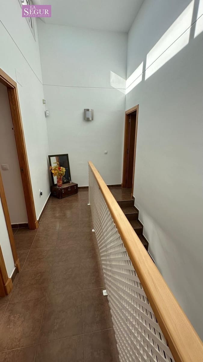 Adosado de 3 habitaciones en Conil de la Frontera en venta con piscina - 377.000 € (Ref: 9228806)