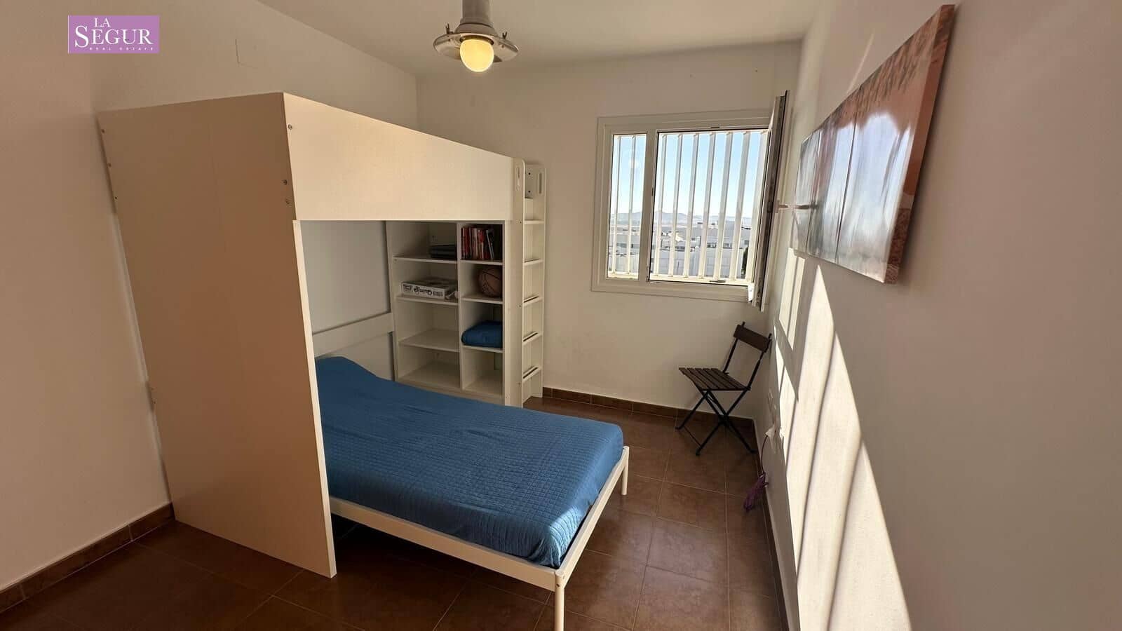 Adosado de 3 habitaciones en Conil de la Frontera en venta con piscina - 377.000 € (Ref: 9228806)