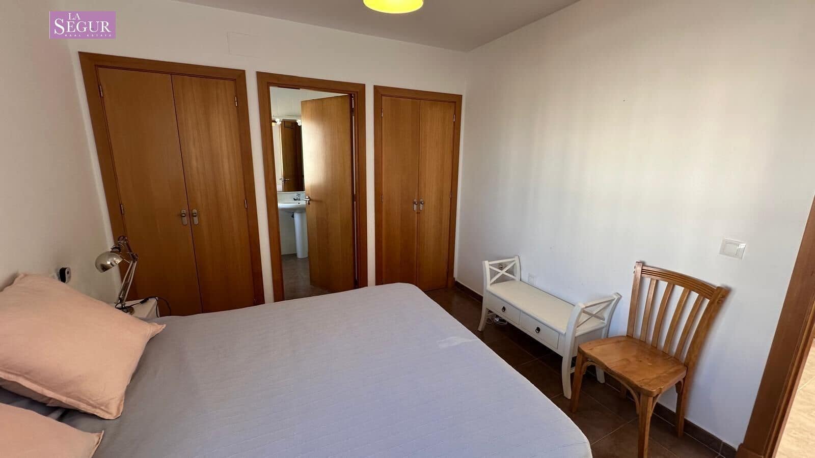 Adosado de 3 habitaciones en Conil de la Frontera en venta con piscina - 377.000 € (Ref: 9228806)