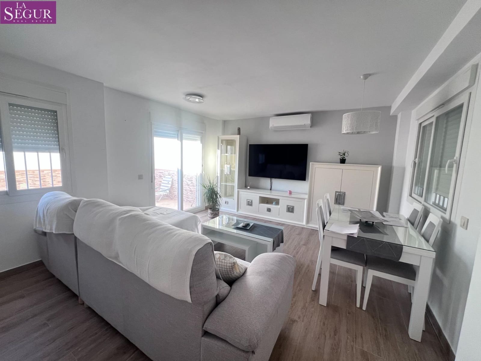 3 soveværelse Rækkehus til salg i Vejer de la Frontera - € 295.000 (Ref: 9228807)