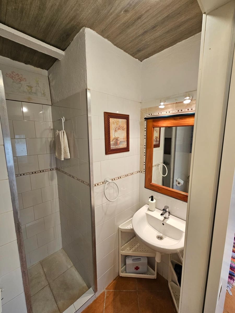 3 bedroom Apartment for sale in Vejer de la Frontera - € 170,000 (Ref: 9232830)