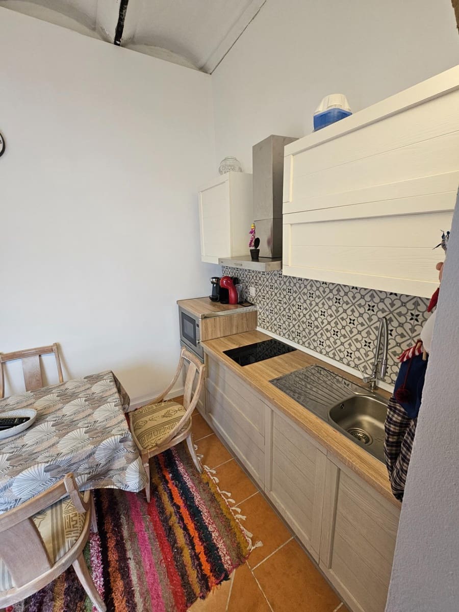 3 bedroom Apartment for sale in Vejer de la Frontera - € 165,000 (Ref: 9232830)