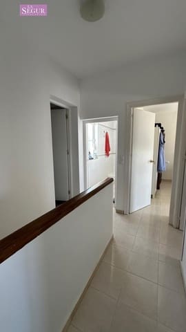 4 slaapkamer Halfvrijstaande villa te koop in Conil de la Frontera - € 585.000 (Ref: 9236829)