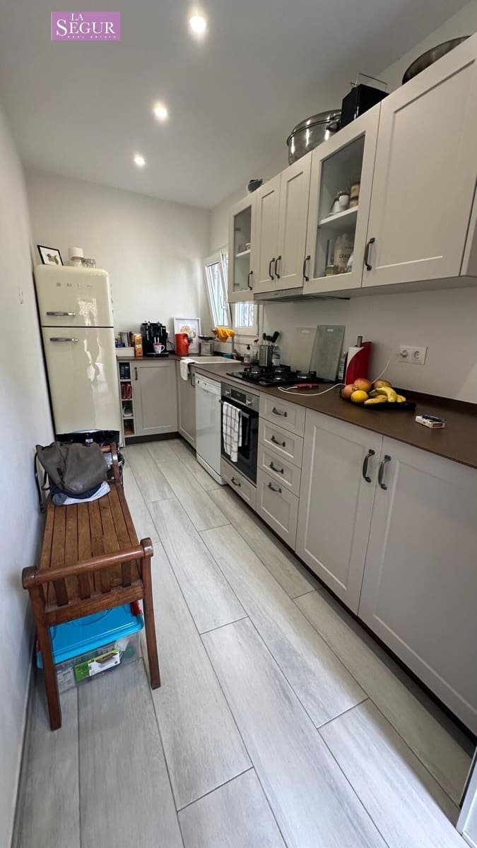 4 slaapkamer Halfvrijstaande villa te koop in Conil de la Frontera - € 585.000 (Ref: 9236829)