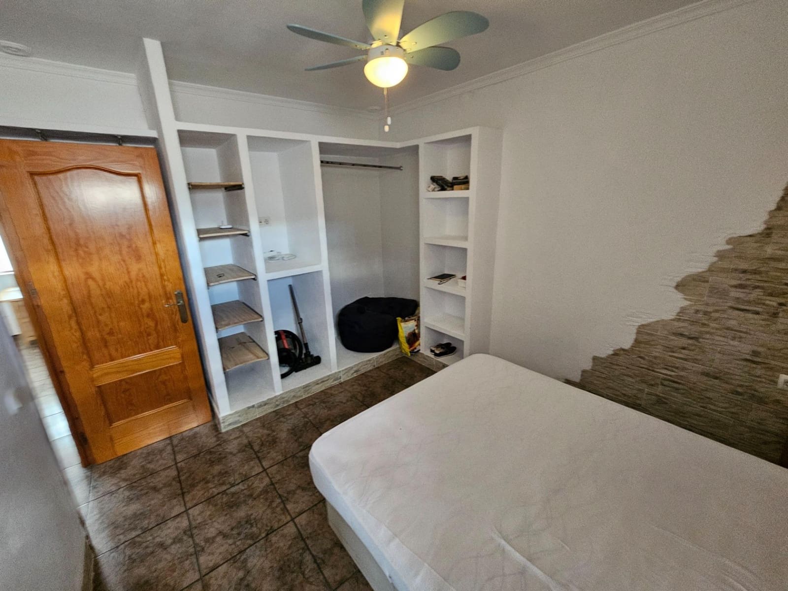 2 bedroom Apartment for sale in Vejer de la Frontera - € 127,500 (Ref: 9285157)