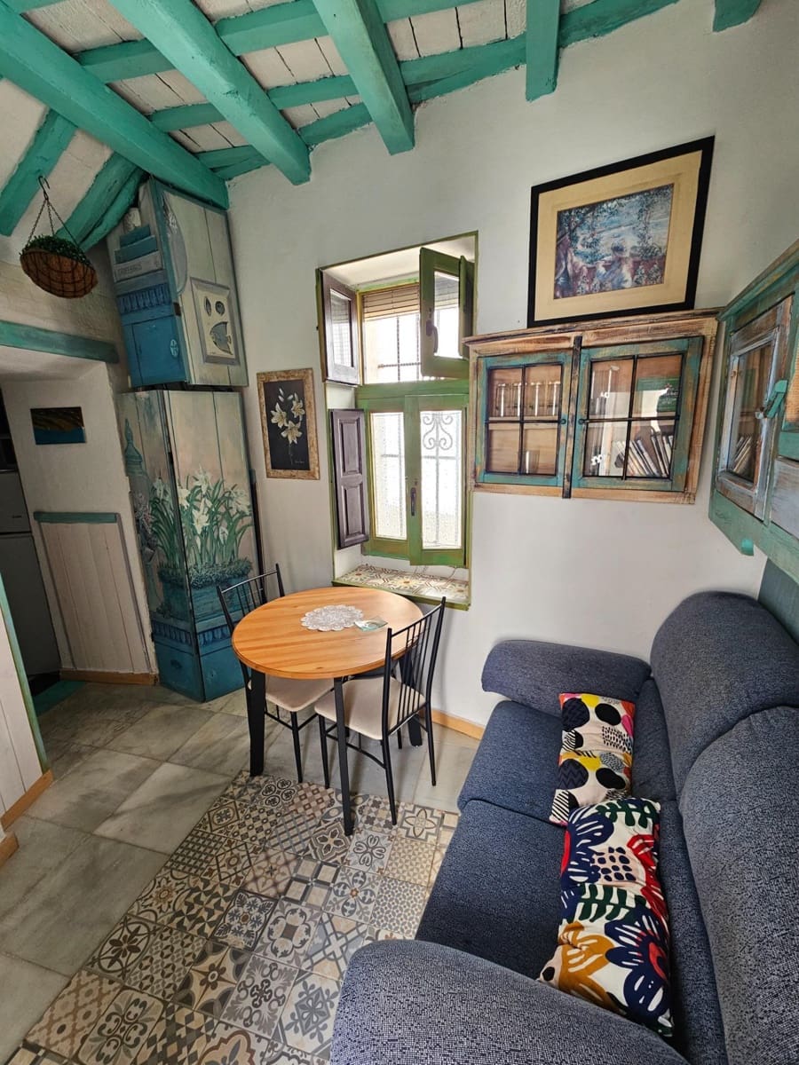 1 bedroom Apartment for sale in Vejer de la Frontera - € 125,000 (Ref: 9294315)