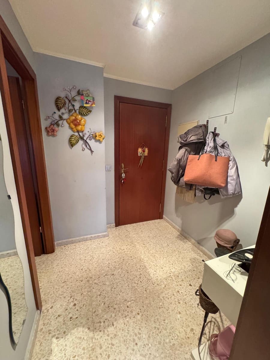 3 slaapkamer Flat te koop in Medina-Sidonia met garage - € 105.000 (Ref: 9296807)