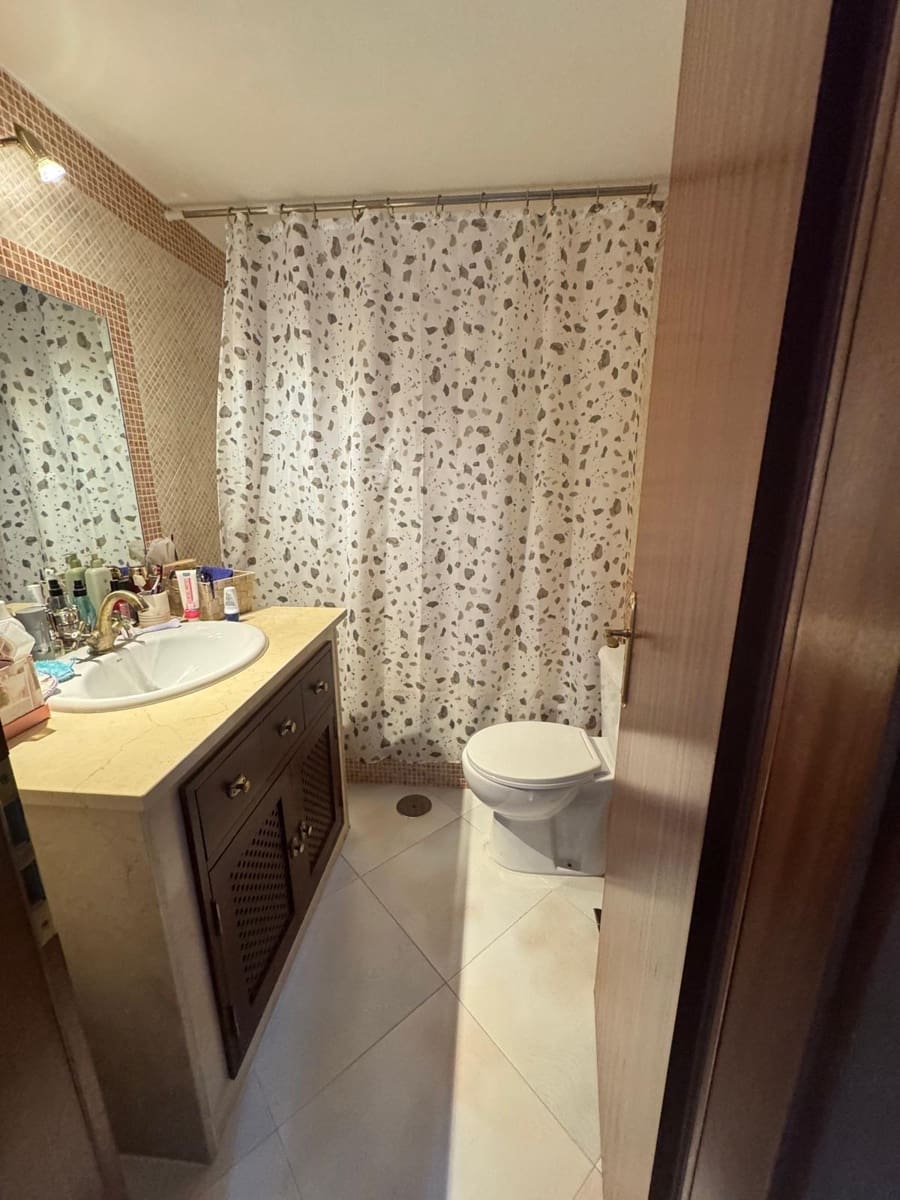 3 slaapkamer Flat te koop in Medina-Sidonia met garage - € 105.000 (Ref: 9296807)