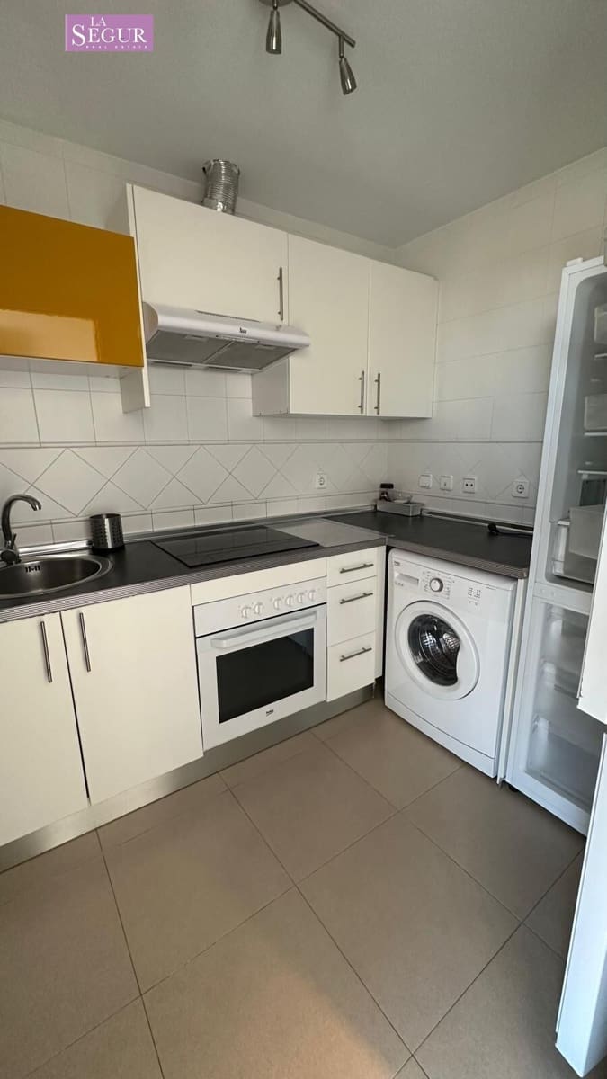 2 chambre Appartement à vendre à Conil de la Frontera avec piscine garage - 385 000 € (Ref: 9310826)