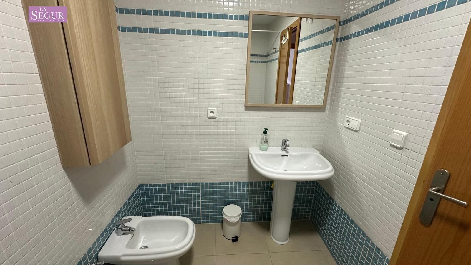 2 chambre Appartement à vendre à Conil de la Frontera avec piscine garage - 385 000 € (Ref: 9310826)