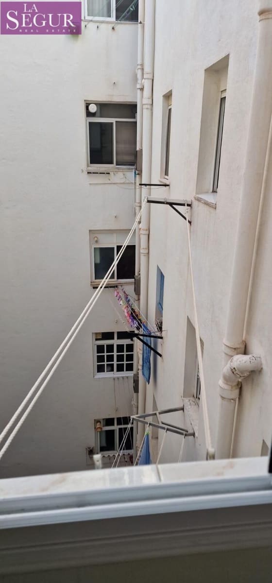 2 soverom Leilighet til salgs i Cadiz by - € 270 000 (Ref: 9317791)