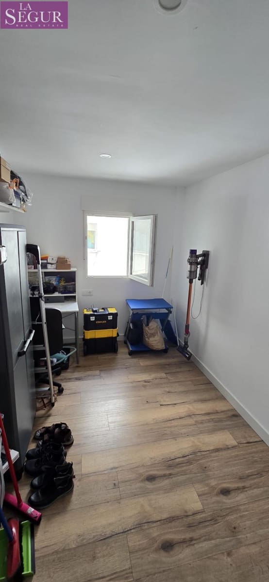 2 soverom Leilighet til salgs i Cadiz by - € 270 000 (Ref: 9317791)