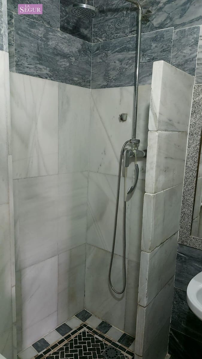 2 bedroom Apartment for sale in Conil de la Frontera - € 195,000 (Ref: 9321834)