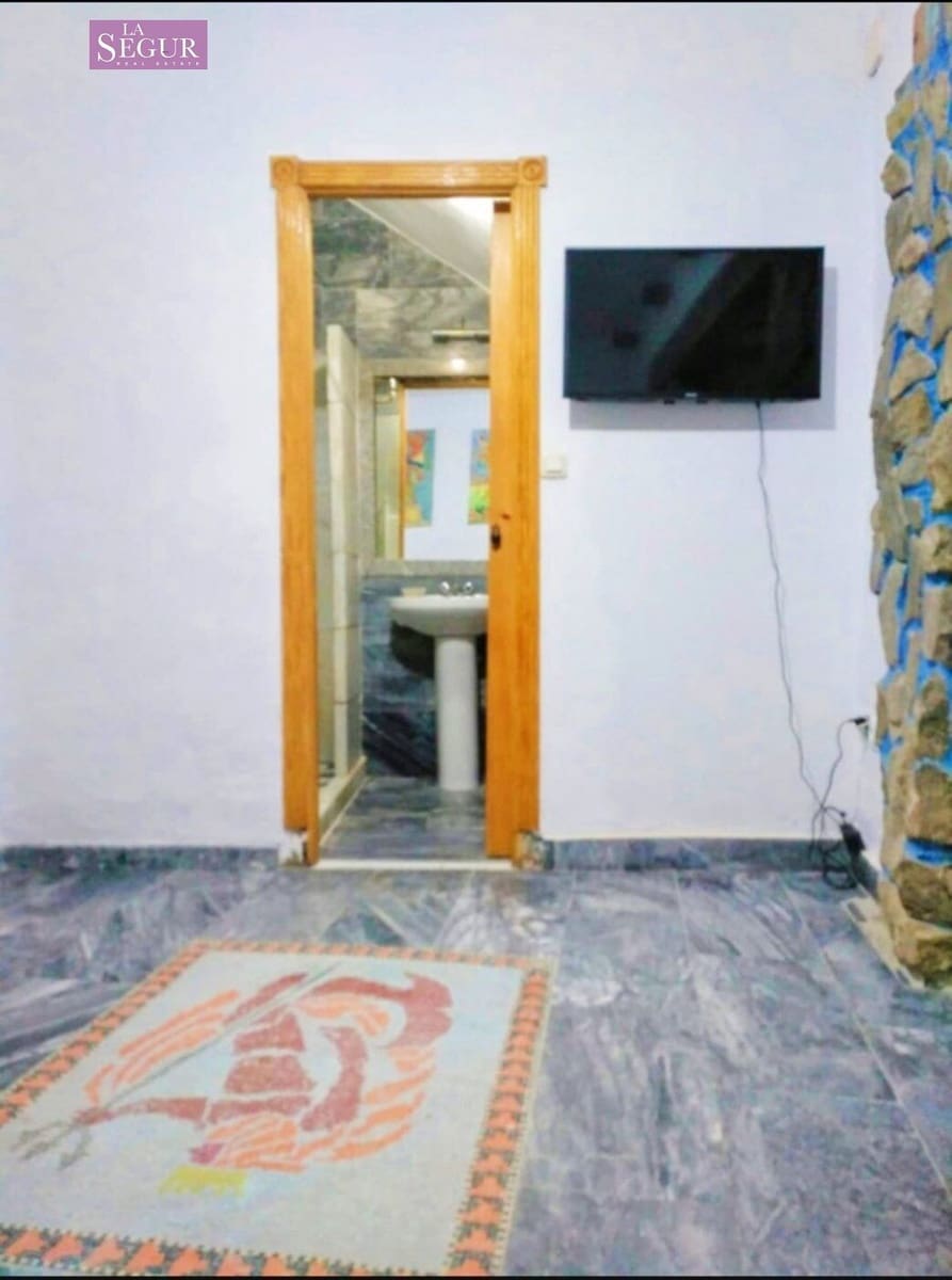 2 bedroom Apartment for sale in Conil de la Frontera - € 195,000 (Ref: 9321834)