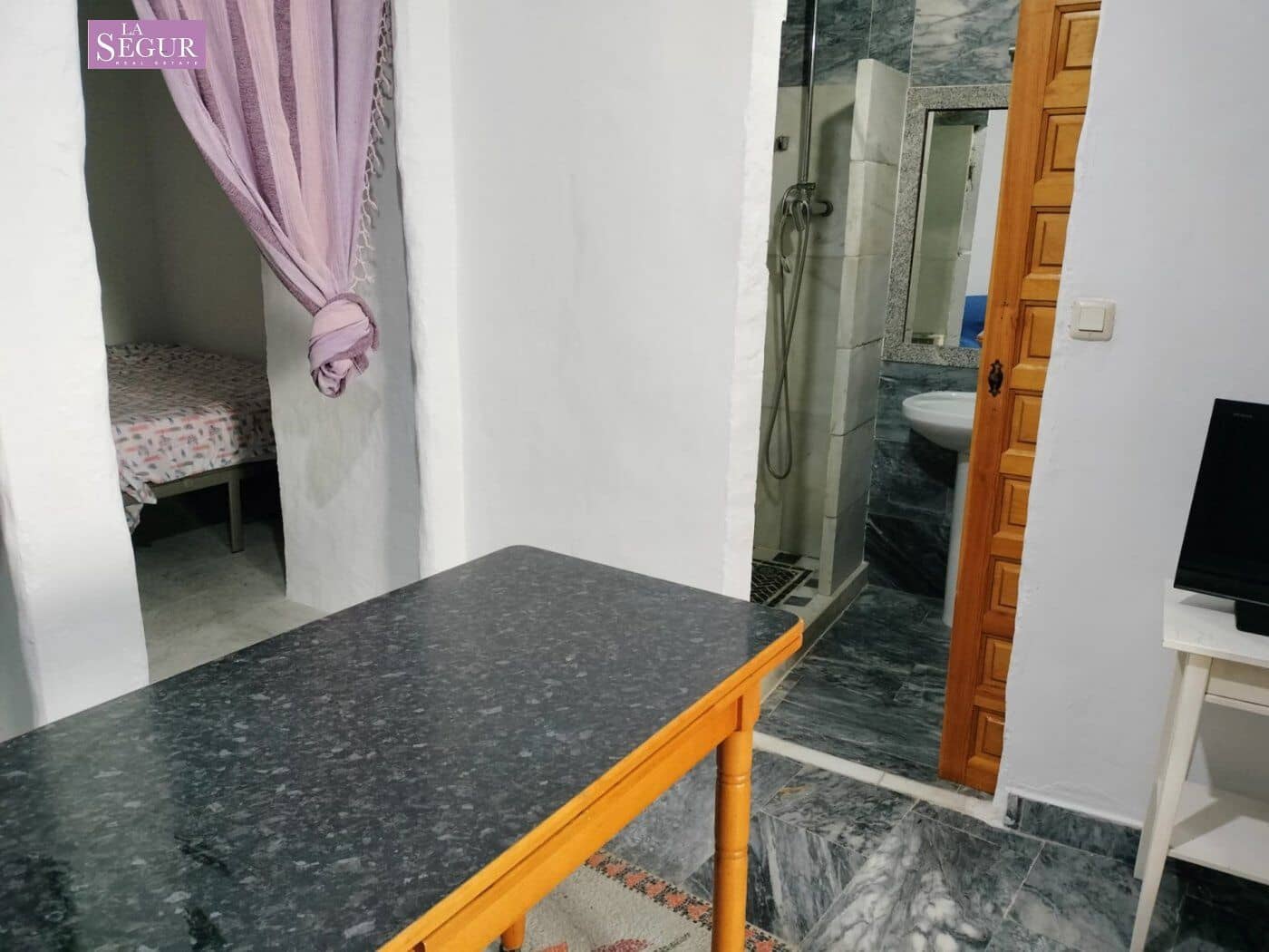 2 bedroom Apartment for sale in Conil de la Frontera - € 195,000 (Ref: 9321834)